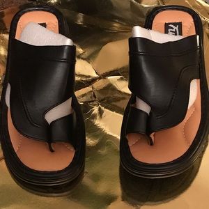 Shoes - Men Black Leather Sandals Shoes - Men Black Leather Sandals